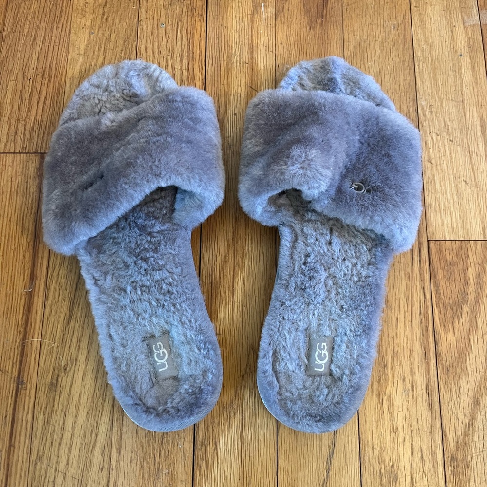 Grey Fuzzy UGG Slippers